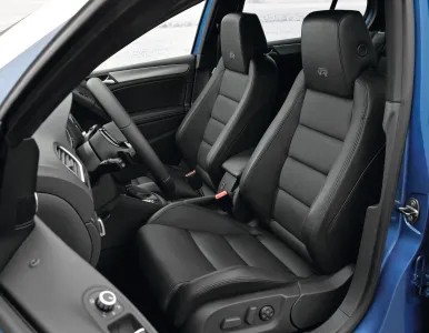 Golf R